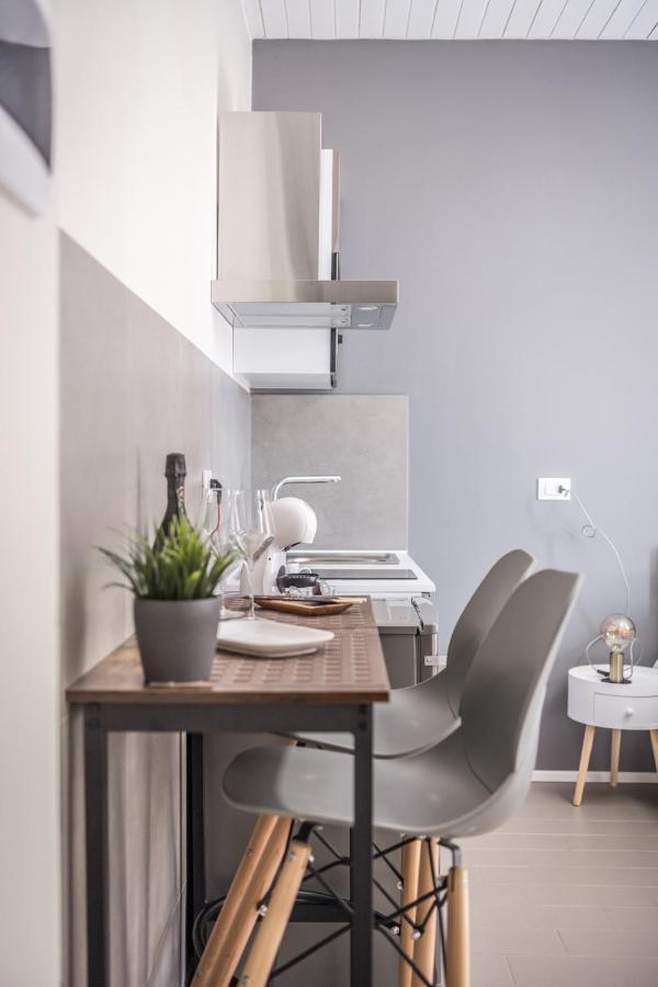 מודנה Suite 649 Mono Con Terrazzo מראה חיצוני תמונה