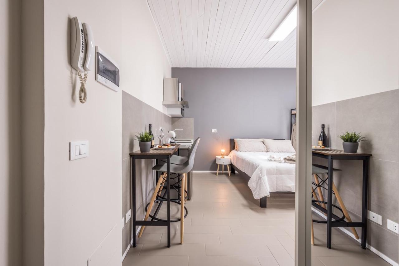 מודנה Suite 649 Mono Con Terrazzo מראה חיצוני תמונה