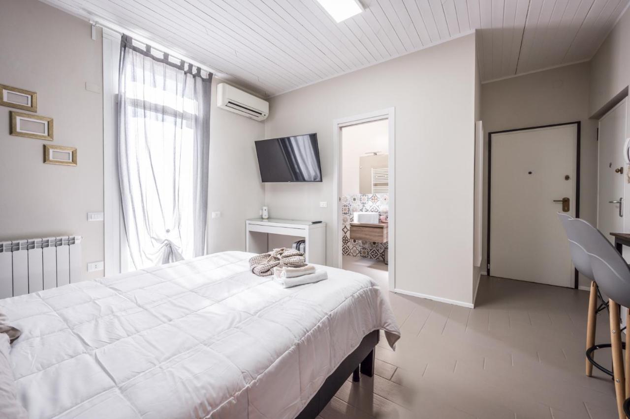 מודנה Suite 649 Mono Con Terrazzo מראה חיצוני תמונה